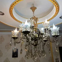 لوسترفروشی
