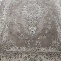 یک عدد فرش متری ۶ گردوی