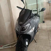 sym j200