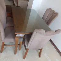 میز غذاخوری