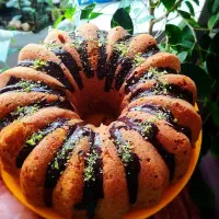 کیک و دونات و پروتئین بار و سفارشات مهمانی ها