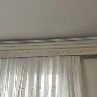 قاب پرده حدودا ۴متری