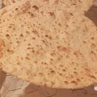 فروش نان محلی