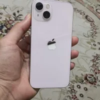 اپل iPhone 13 با حافظهٔ ۲۵۶ گیگابایت