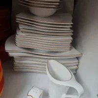 سرویس چینی زرین 12 نفره