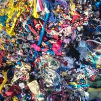 ضایعات پارچه خیاطی