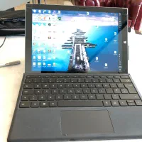 سرفیس پرو ۳ surface pro 3 با کیبورد و قلم اورجینال