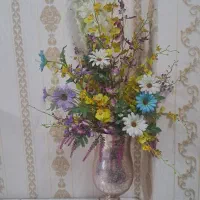 گل مصنوعی همراه گلدان