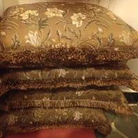 فروش ۴ عدد پشتی