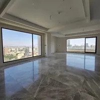 ۳۰۰متر نوساز کلیدنخورده فول آپشن ۴پارکینگ