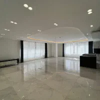 ۱۷۰متری/دوخواب/سالن بزرگ/قدوسی شرقی