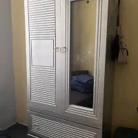 کمد لباسی