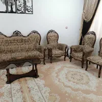 مبل سلطنتی ، بشرط چوب راش