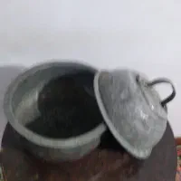 دیگ مسی|کلکسیون اشیاء عتیقه|رشت, توشیبا|دیوار