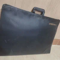 تخت رسم و کیف نقشه کشی