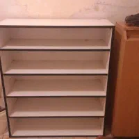 جا کفشی یا کتابخانه