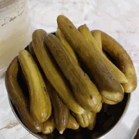 خیار شور و ترشی