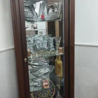 ویترین و میز غذاخوری