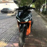 کیلیک همتاز ۱۵۰ رادیاتدار