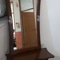 آینه و کنسول
