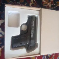 تفنگ|اسباب‌‌بازی|الشتر, |دیوار