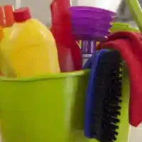 خانم هستم برا نظافت خانه