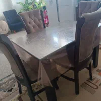 میز ناهارخوری
