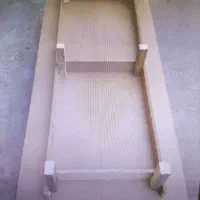 زیرتختی چوبی