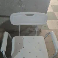 صندلی حمام مخصوص سالمند