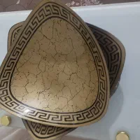 تعدادی ظروف پذیرایی و دکوری