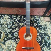 گیتار آموزشی