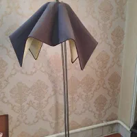 آباژور ایستاده در حد نو