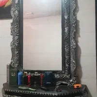 آیینه و کنسول