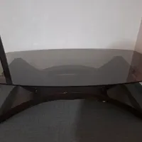 عسلی شیشه ای