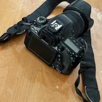 کنون 80D