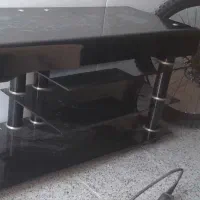 میزشیشه ای تلویزیون