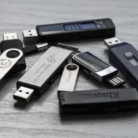 فلش خراب و سوخته خریدارم