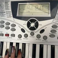 کیبورد Medeli MC37A در حد نو + جعبه و آداپتور