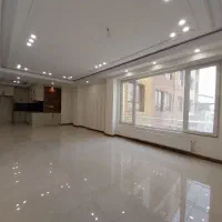 ۱۱۰ متر لوکس + ویو دار + سرایداری