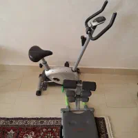 دوچرخه ثابت ایستاده