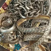 خرید وفروش نقره شکسته درمحل