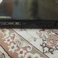 یک دستگاه dvd