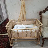 گهواره|تخت و صندلی بچه|اراک, |دیوار