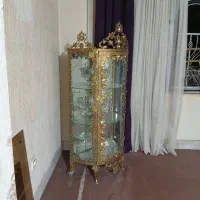 ویترین برنزی