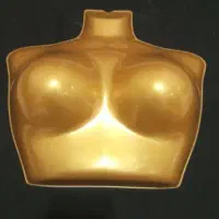 مانکن سوتین کاملا نو در مغازه