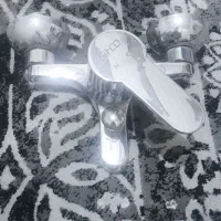 شیر گرم و سرد حمام