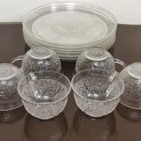 فنجون وپیش دستی