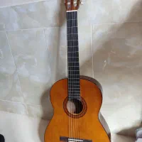 گیتار یاماها c40