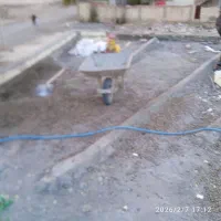 استاد کار بنا ..