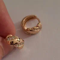 گوشواره با طلا مو نمیزنه
